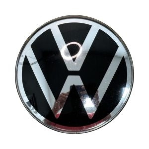 VW Golf 8 hatchback r.v. 2021 znak předního nárazníku 5H0853601 S5VX3T85903