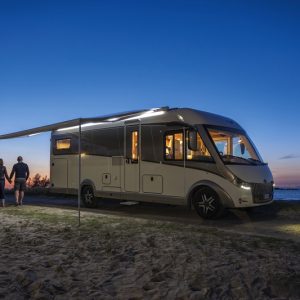 Střešní markýza Fiamma F80L – pro dodávky a obytné vozy, délka 5,5m 306214 Střešní markýza Fiamma F80L – pro dodávky a obytné vozy, délka 5,5m 306214