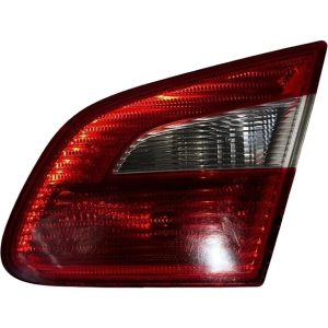 Škoda Superb 2 sedan r.v. 2009 pravé zadní vnitřní světlo 3T5945094 S5VX3T71266 Škoda Superb 2 sedan r.v. 2009 pravé zadní vnitřní světlo 3T5945094 S5VX3T71266